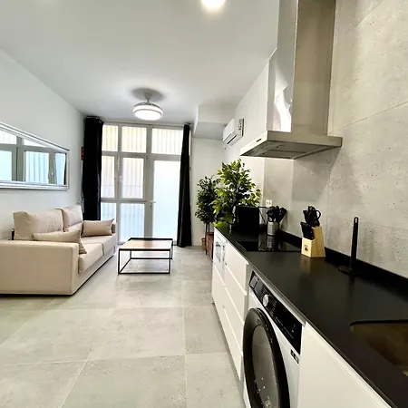 Urban Escape - Comfort Meets Luxury Apartamento Valencia