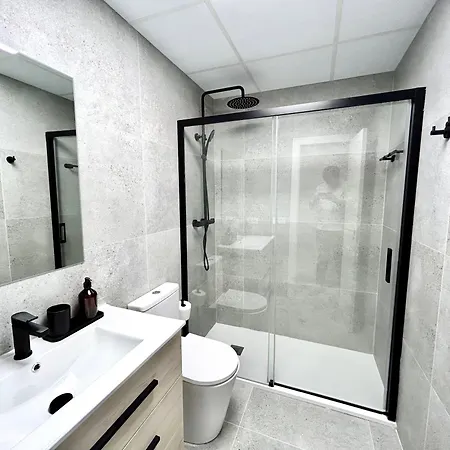 Apartamento Urban Escape - Comfort Meets Luxury Valencia