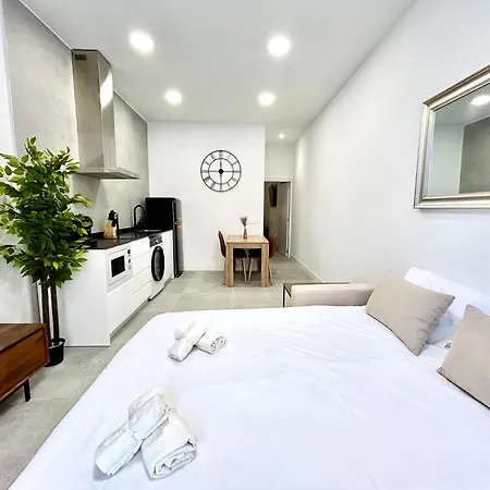 Apartamento Urban Escape - Comfort Meets Luxury *